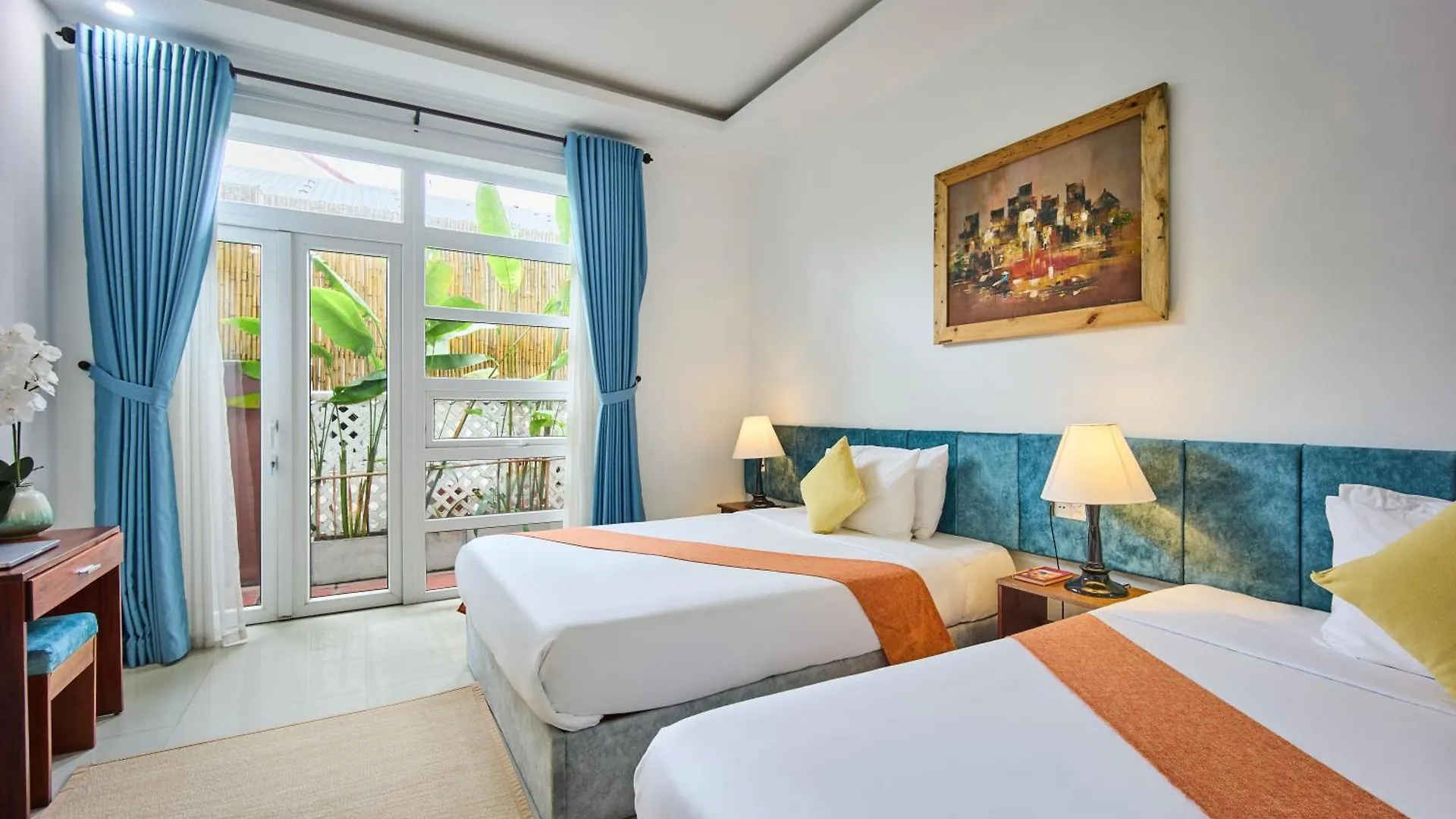 Nelly Villa Hoi An